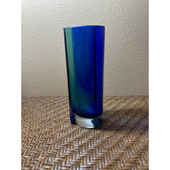 BOHEMIAN Blown Glass Blue Green Vase Made in Czech Republic 10”x4” - Picture 4 of 10